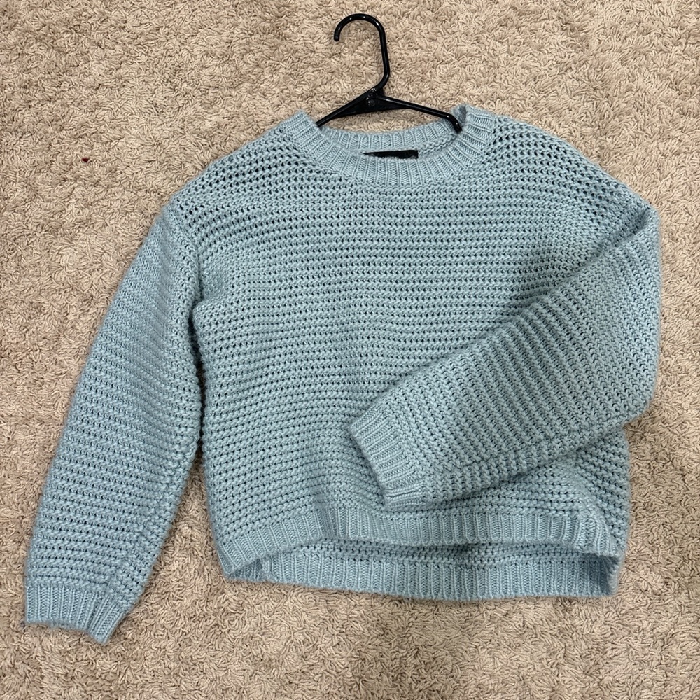 Forever 21 Light Blue Crew Neck Sweater